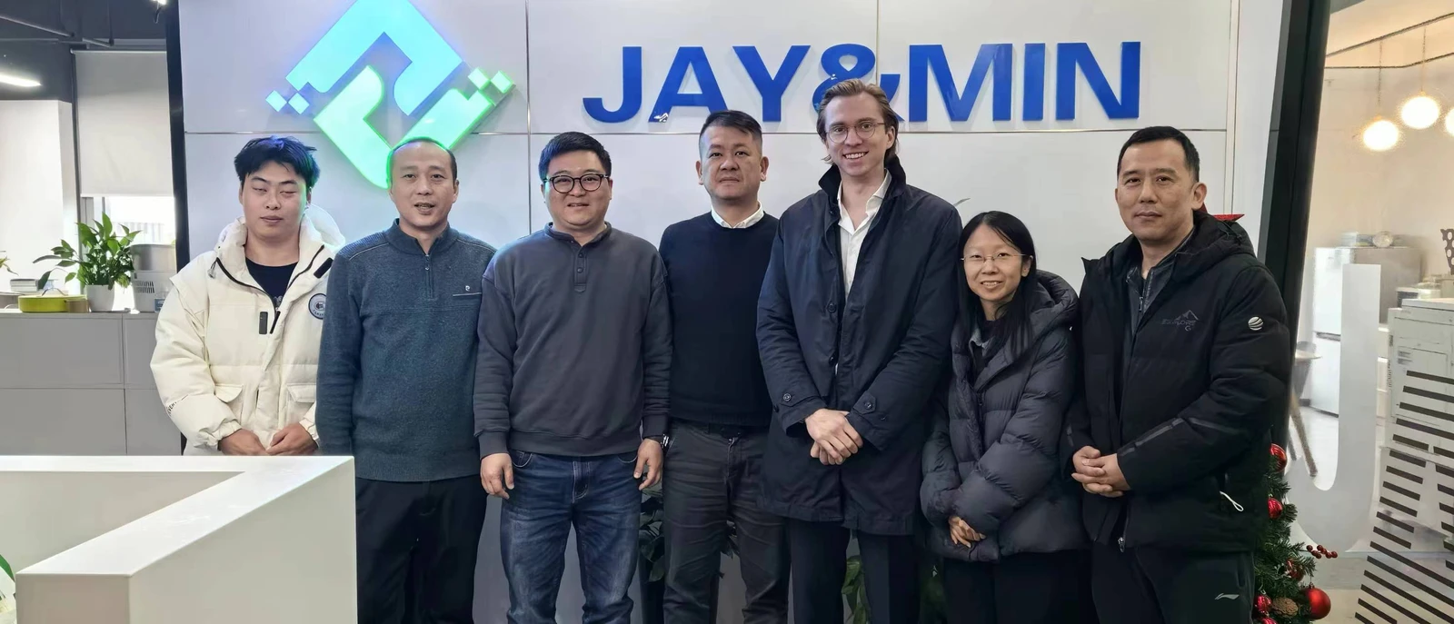 Project customer and Jay&Min team during a factory visit