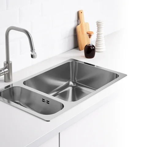 Kitchen and sink fixtures